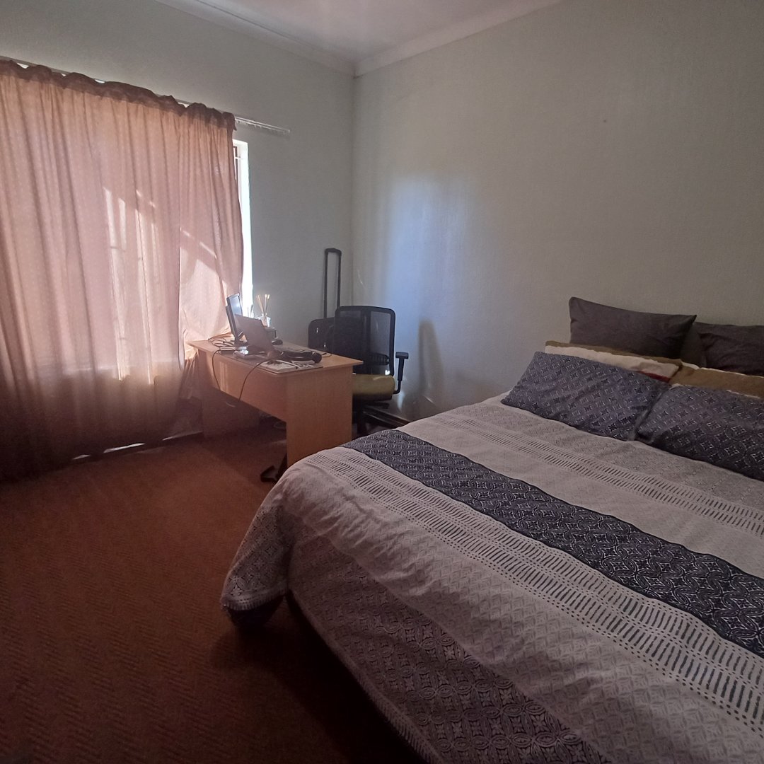 3 Bedroom Property for Sale in Heuwelsig Estate Gauteng