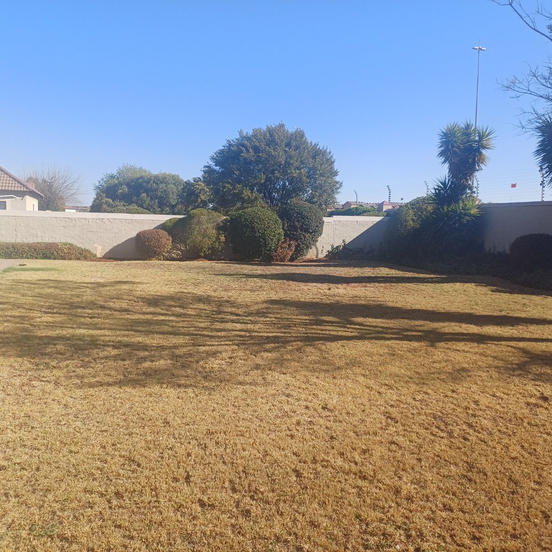 3 Bedroom Property for Sale in Heuwelsig Estate Gauteng