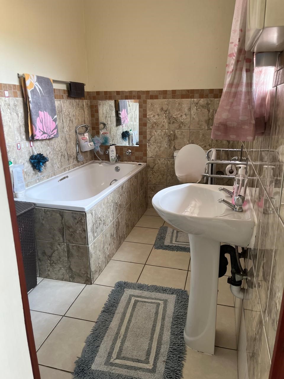 2 Bedroom Property for Sale in Rooihuiskraal North Gauteng