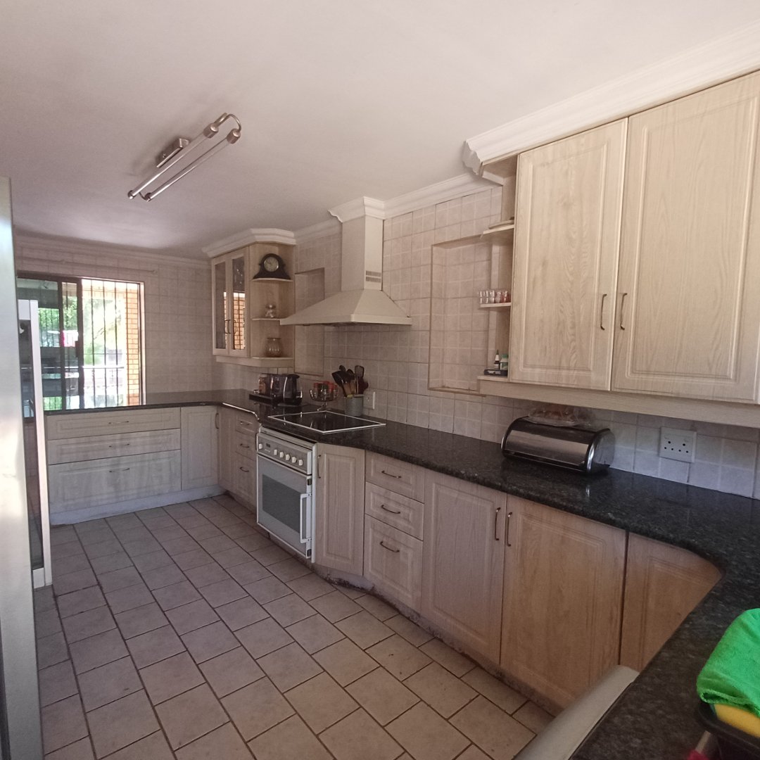 3 Bedroom Property for Sale in Wierda Park Gauteng