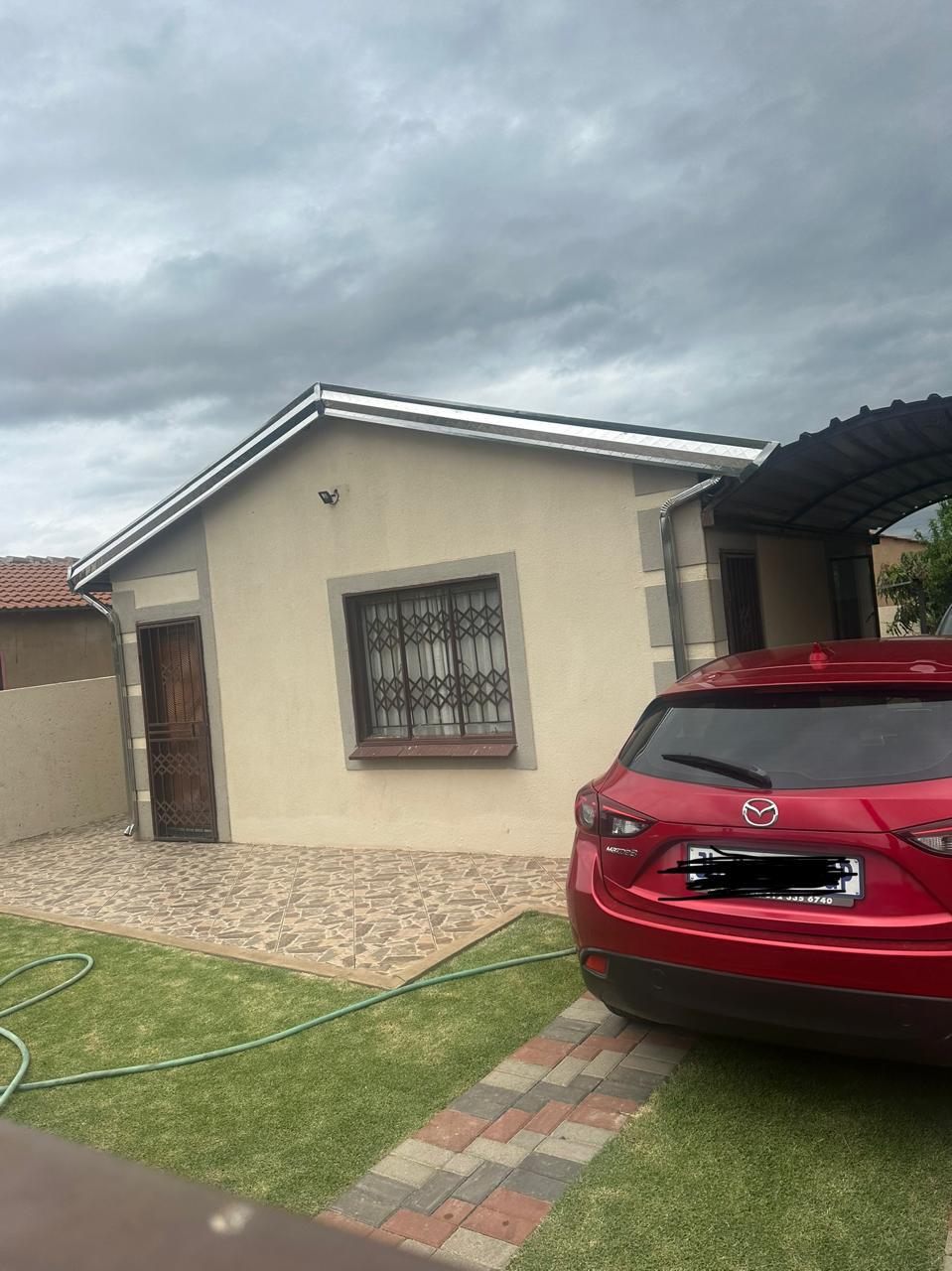 2 Bedroom Property for Sale in Tembisa Central Gauteng