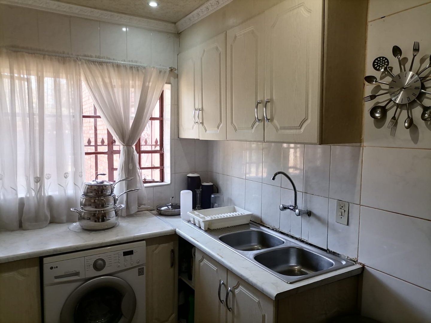 3 Bedroom Property for Sale in Windmill Park Gauteng