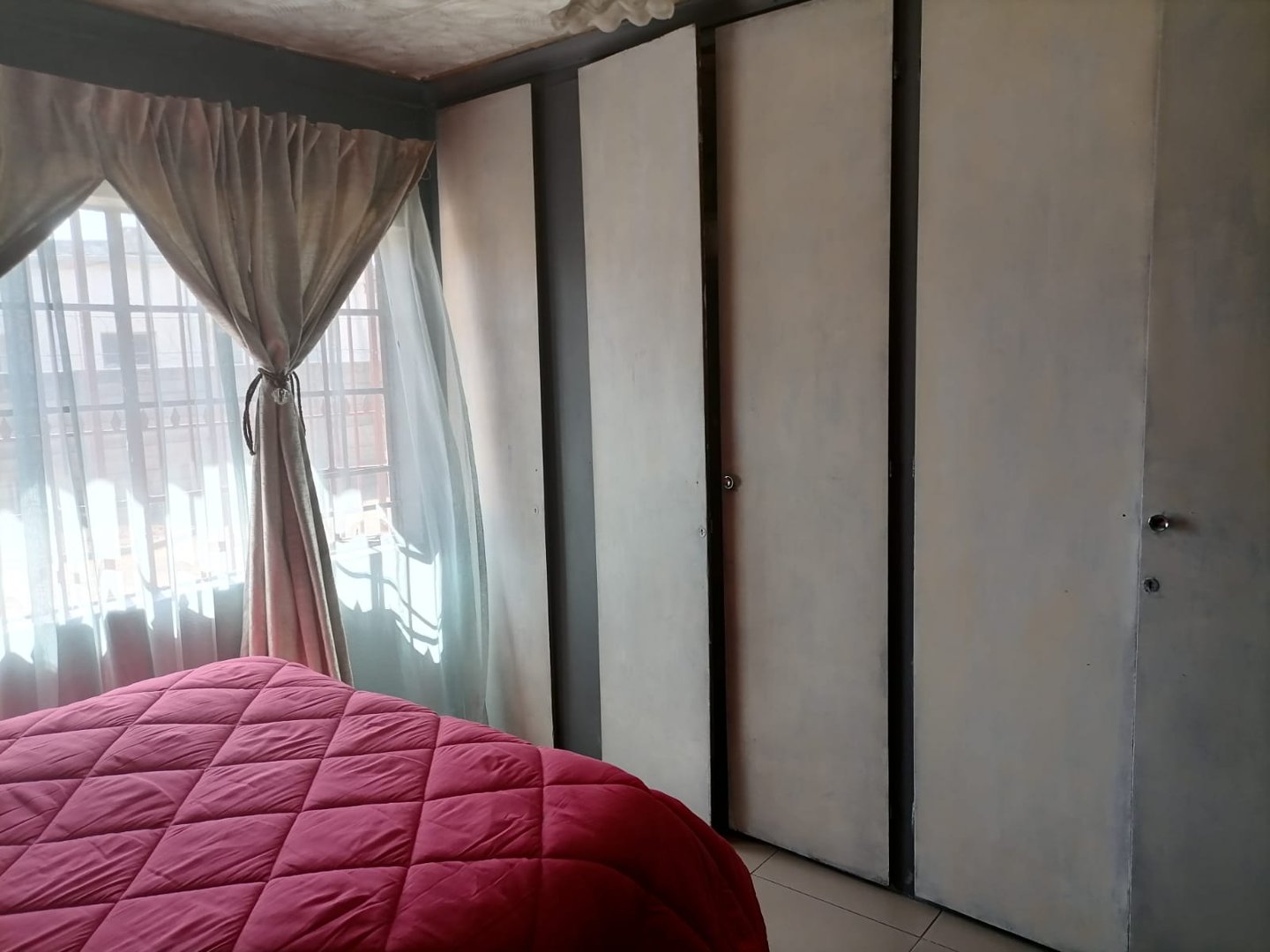 3 Bedroom Property for Sale in Windmill Park Gauteng