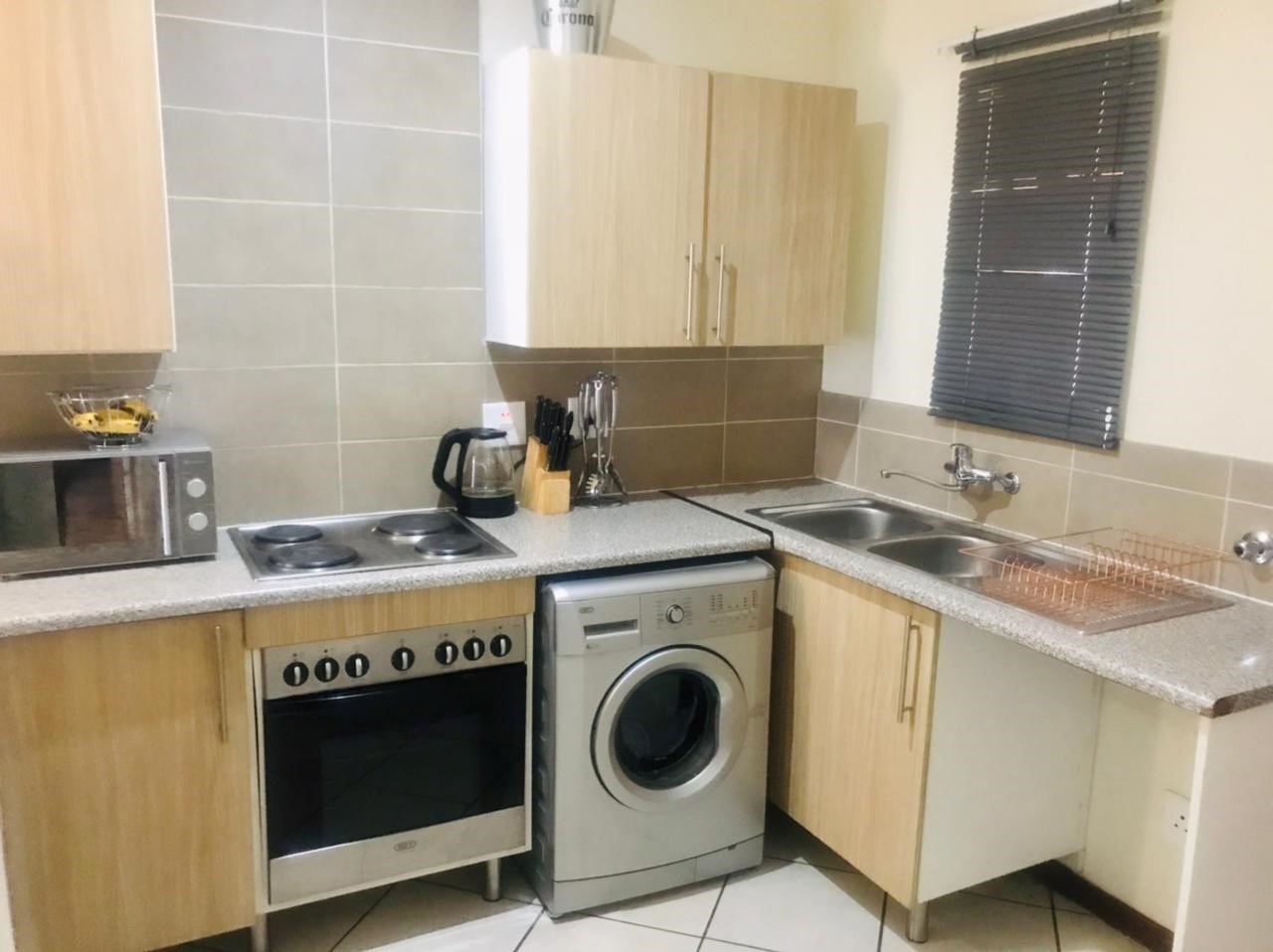 To Let 2 Bedroom Property for Rent in Monavoni Gauteng