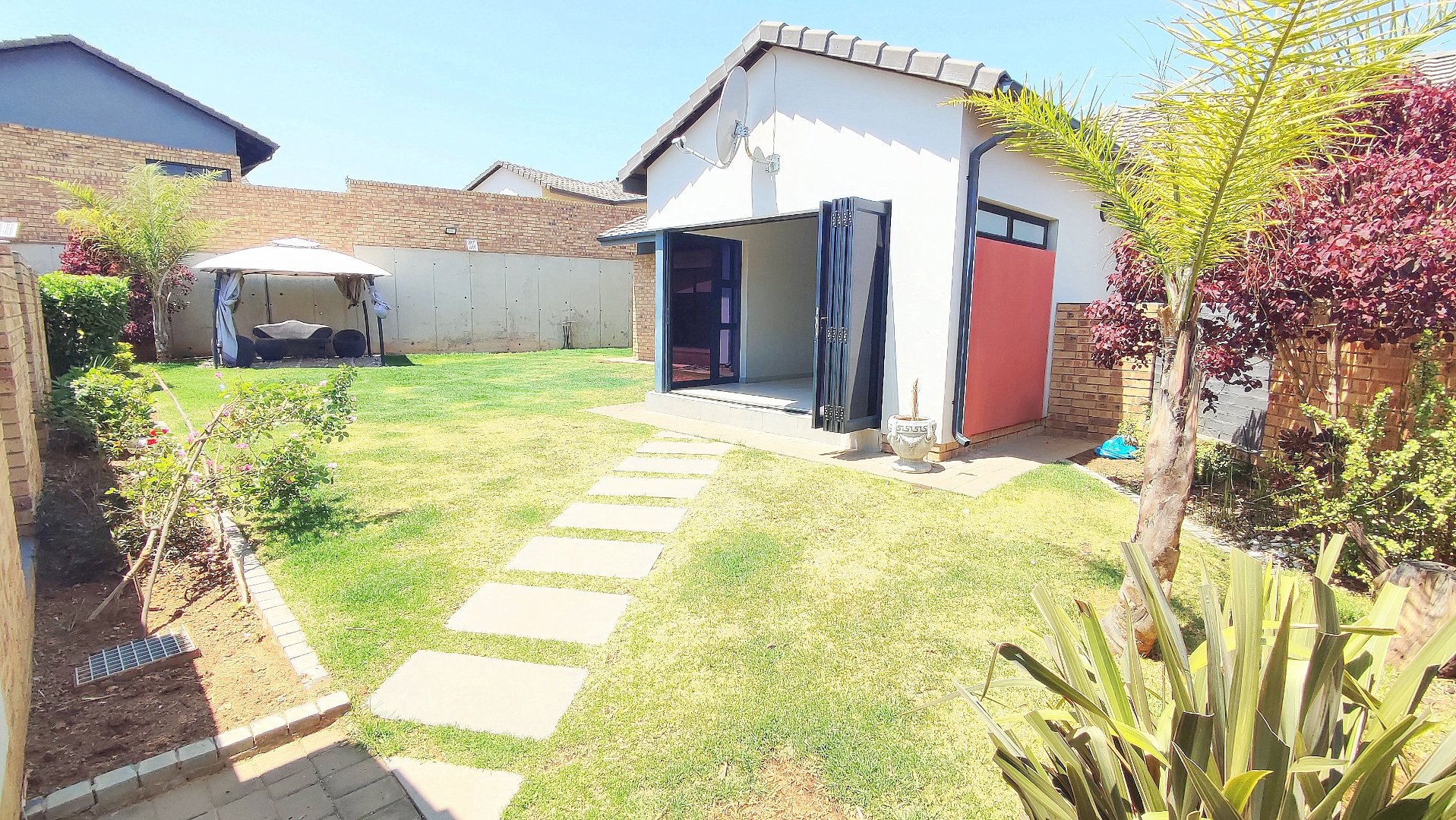 3 Bedroom Property for Sale in Amberfield Gauteng