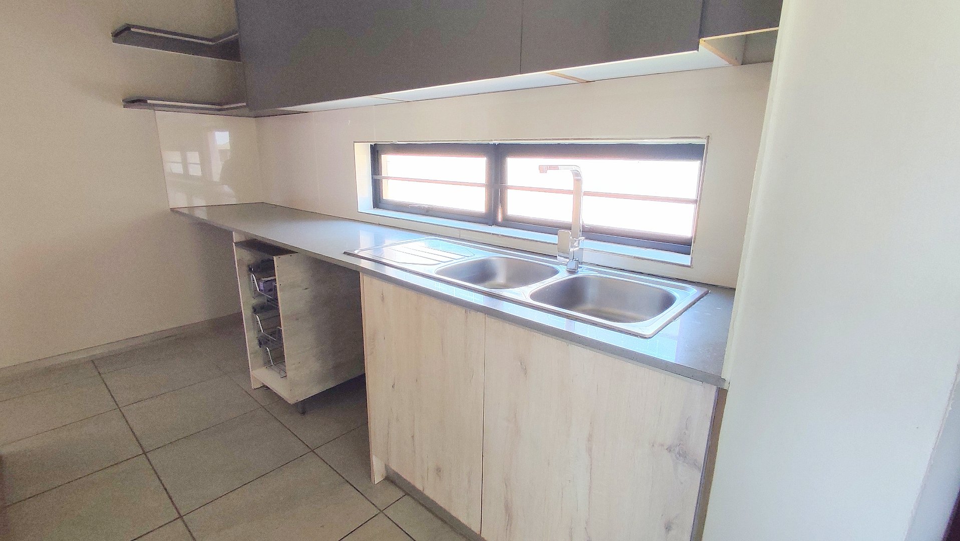 3 Bedroom Property for Sale in Amberfield Gauteng