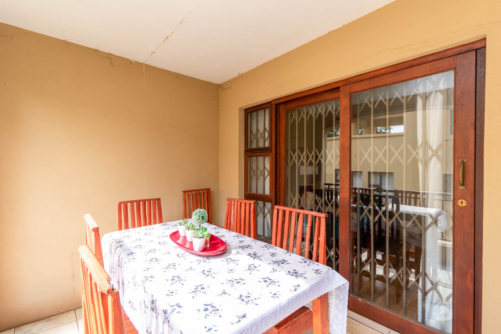 2 Bedroom Property for Sale in Erand Gardens Gauteng