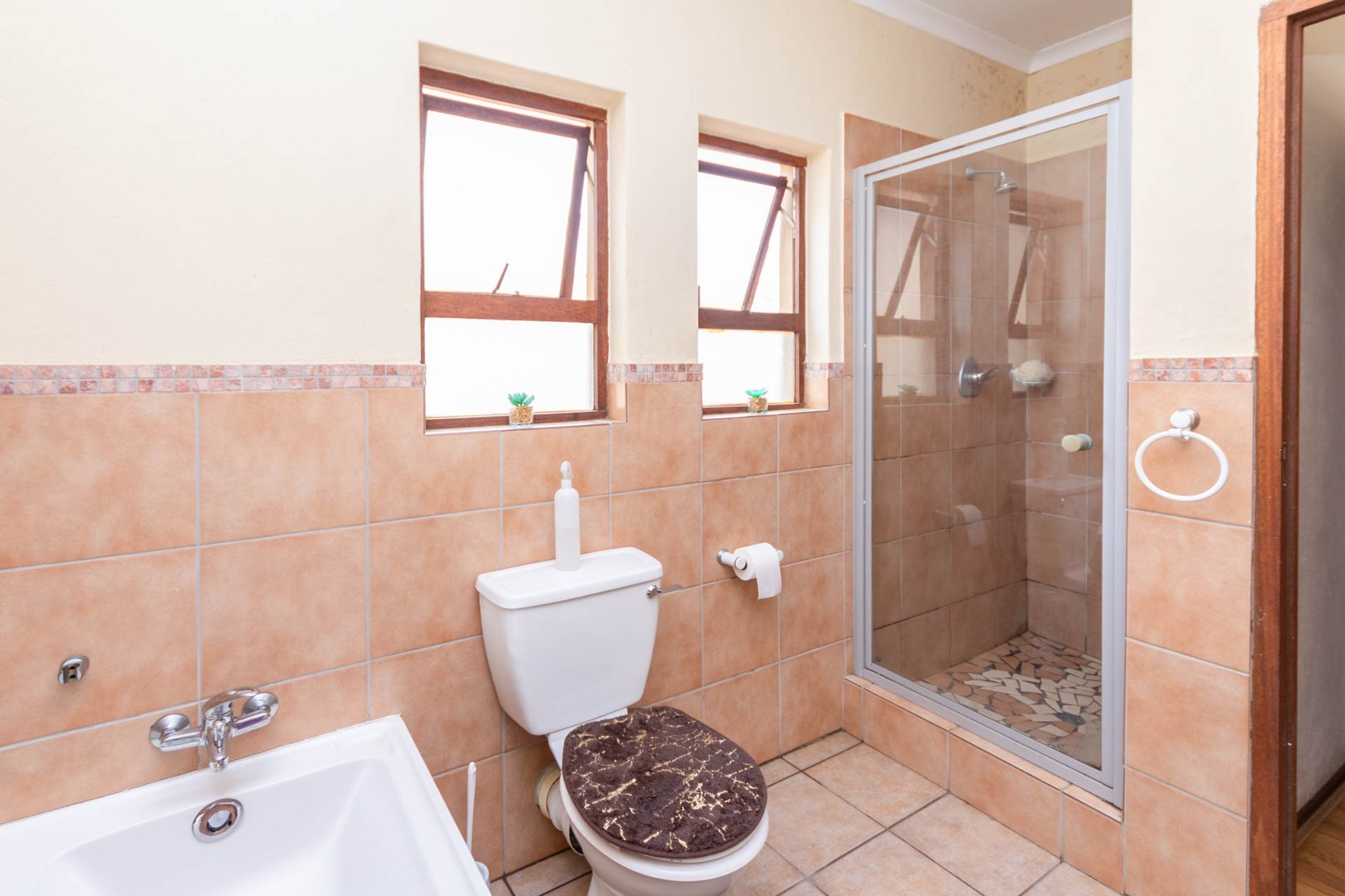 2 Bedroom Property for Sale in Erand Gardens Gauteng