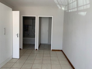 To Let 1 Bedroom Property for Rent in Die Hoewes Gauteng