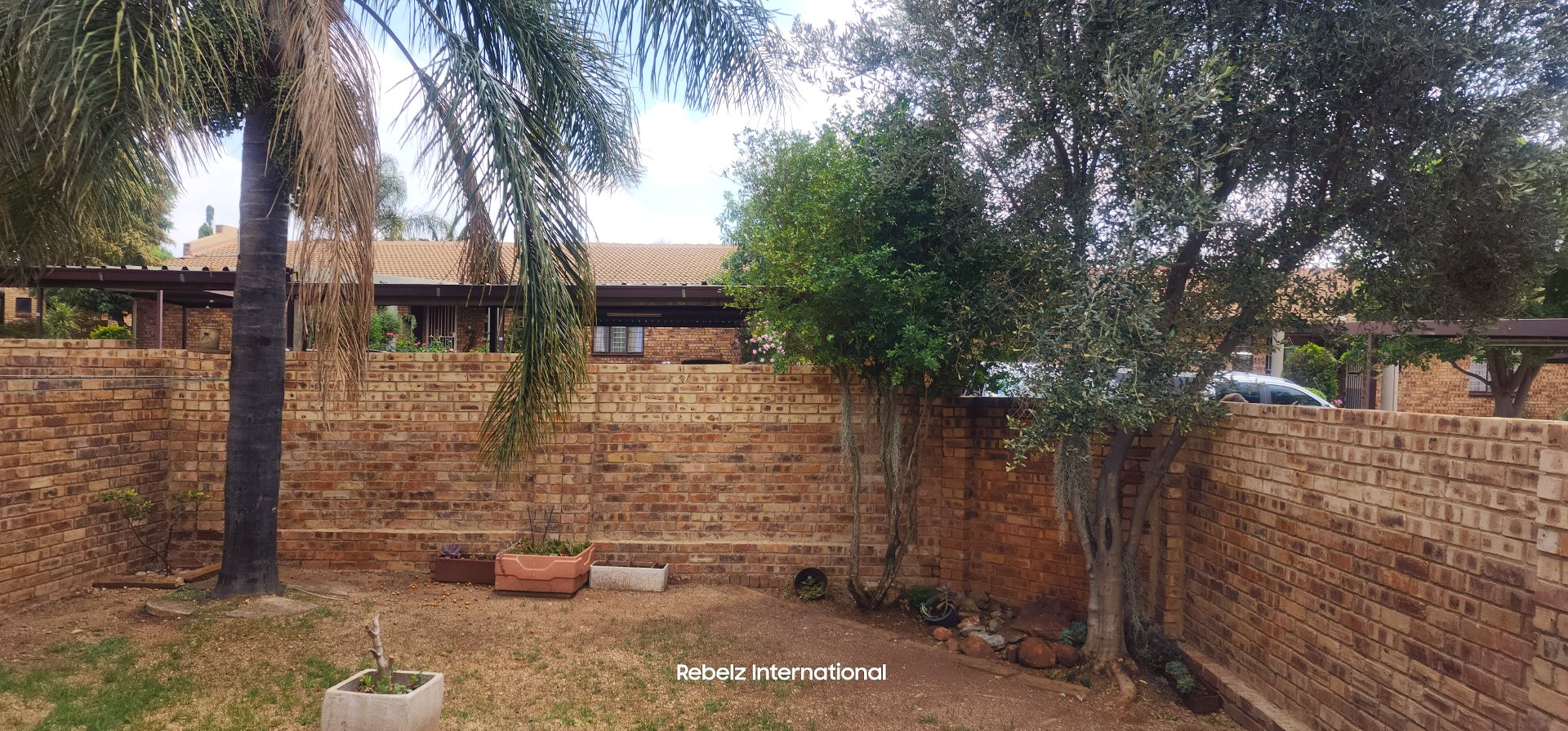 2 Bedroom Property for Sale in Wilgeheuwel Gauteng