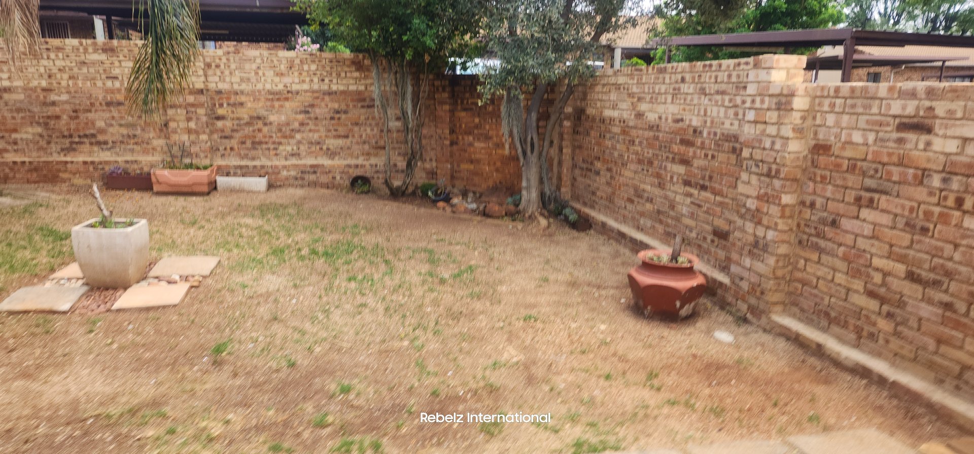 2 Bedroom Property for Sale in Wilgeheuwel Gauteng