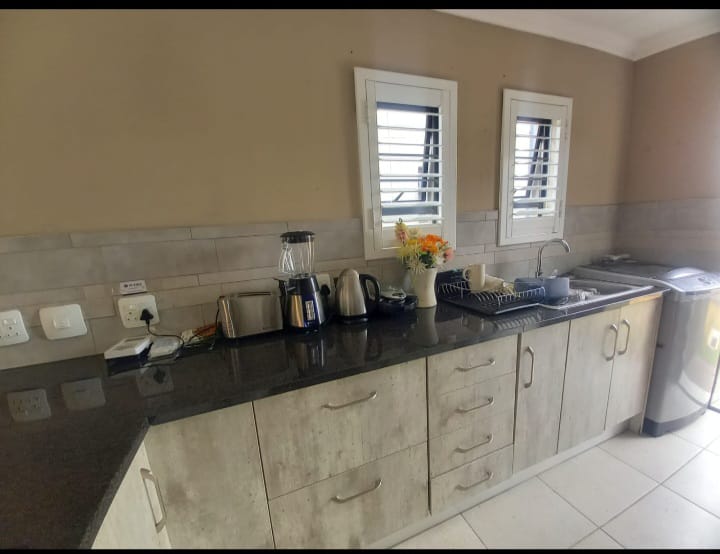 To Let 3 Bedroom Property for Rent in Amberfield Gauteng