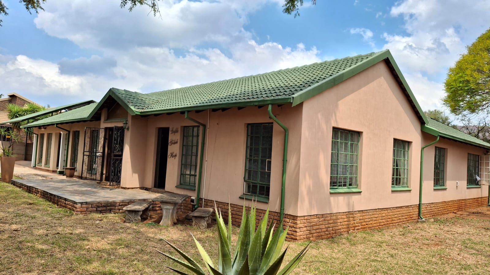 4 Bedroom Property for Sale in Theresa Park Gauteng