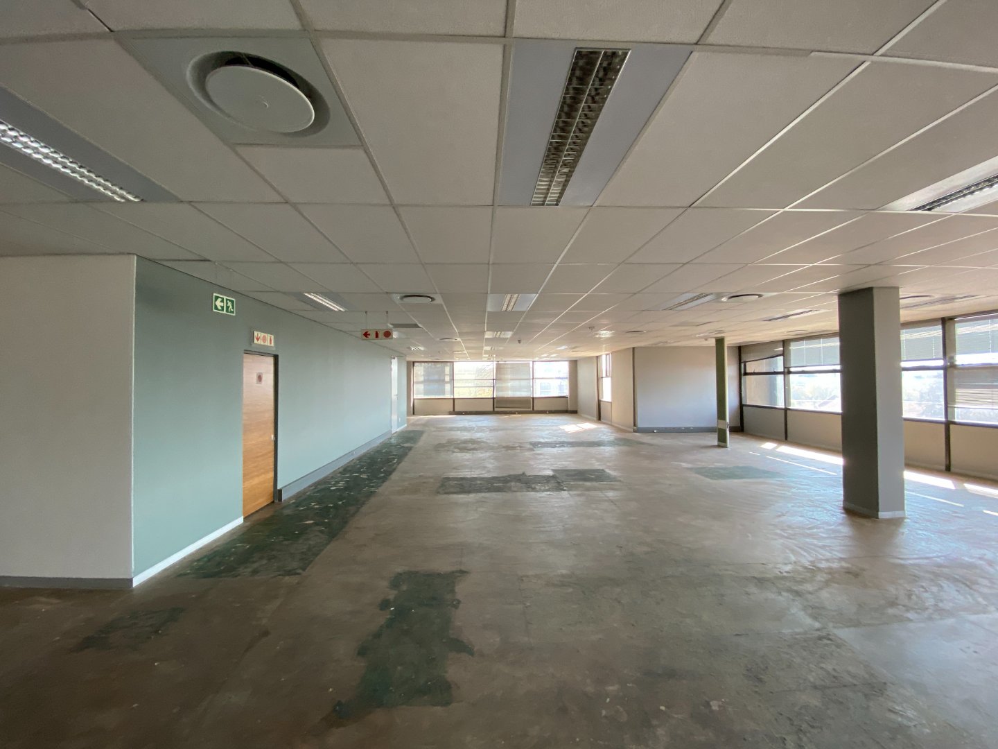 To Let commercial Property for Rent in Ashlea Gardens Gauteng