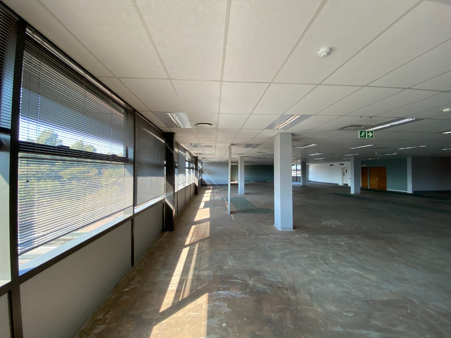 To Let commercial Property for Rent in Ashlea Gardens Gauteng