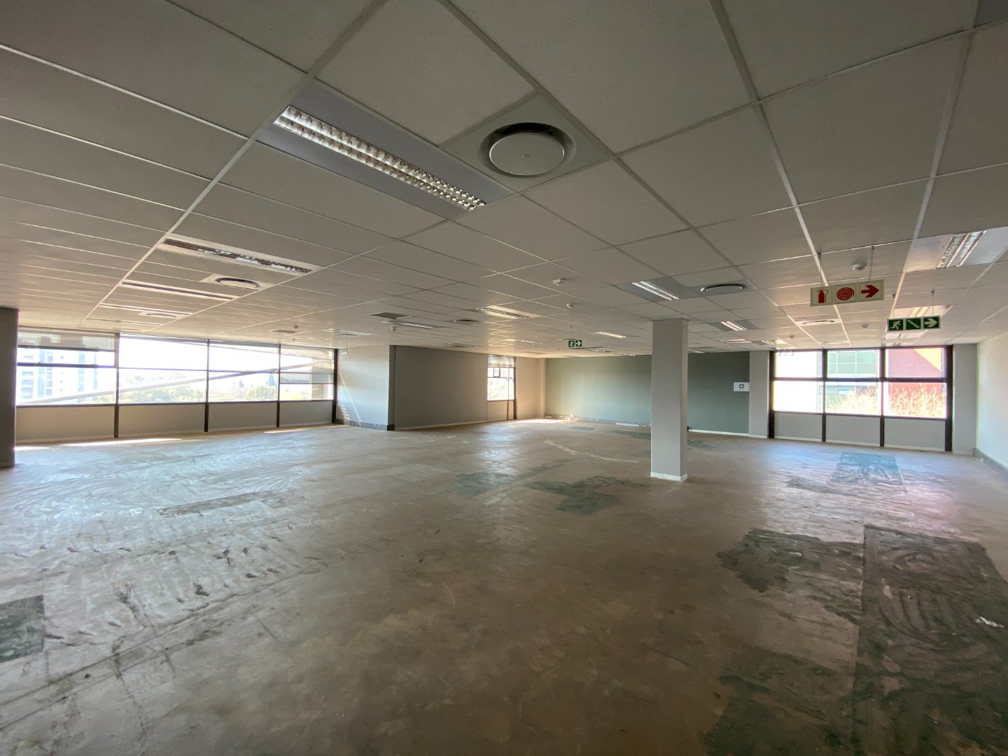 To Let commercial Property for Rent in Ashlea Gardens Gauteng