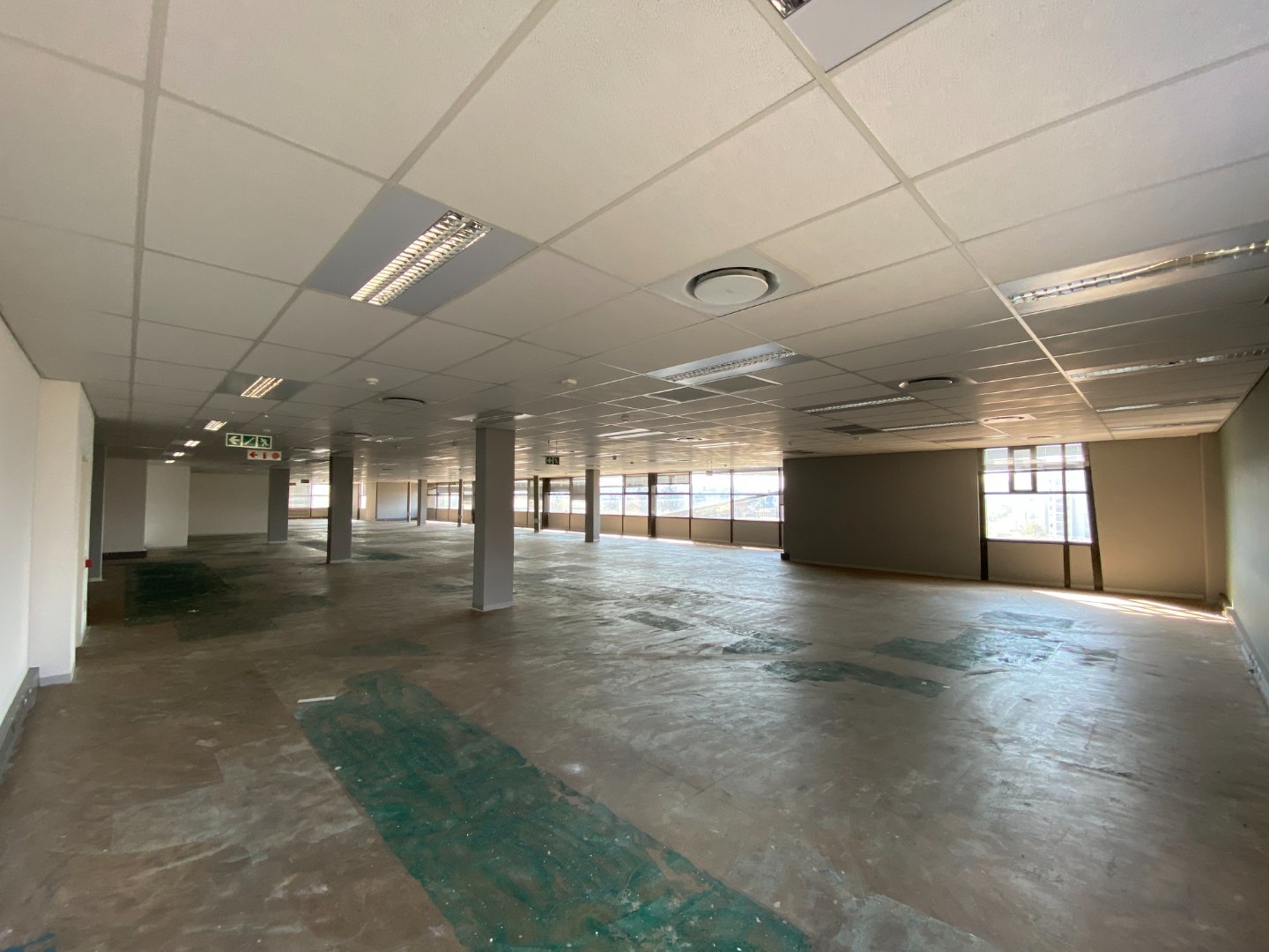 To Let commercial Property for Rent in Ashlea Gardens Gauteng