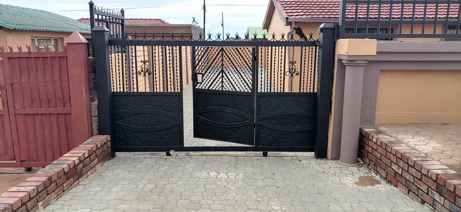 To Let 2 Bedroom Property for Rent in Soshanguve F Gauteng