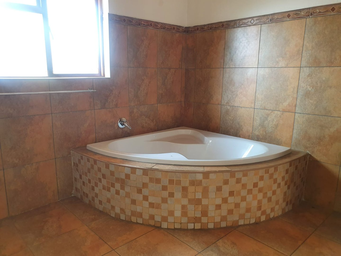 To Let 2 Bedroom Property for Rent in Selcourt Gauteng