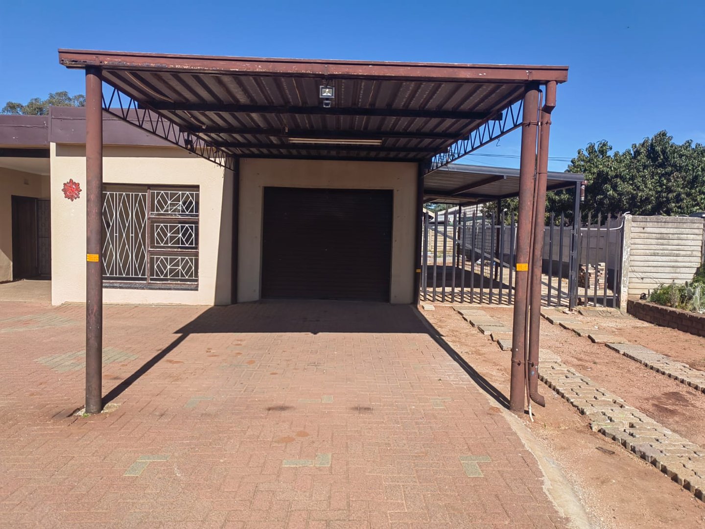 3 Bedroom Property for Sale in Rensburg Gauteng