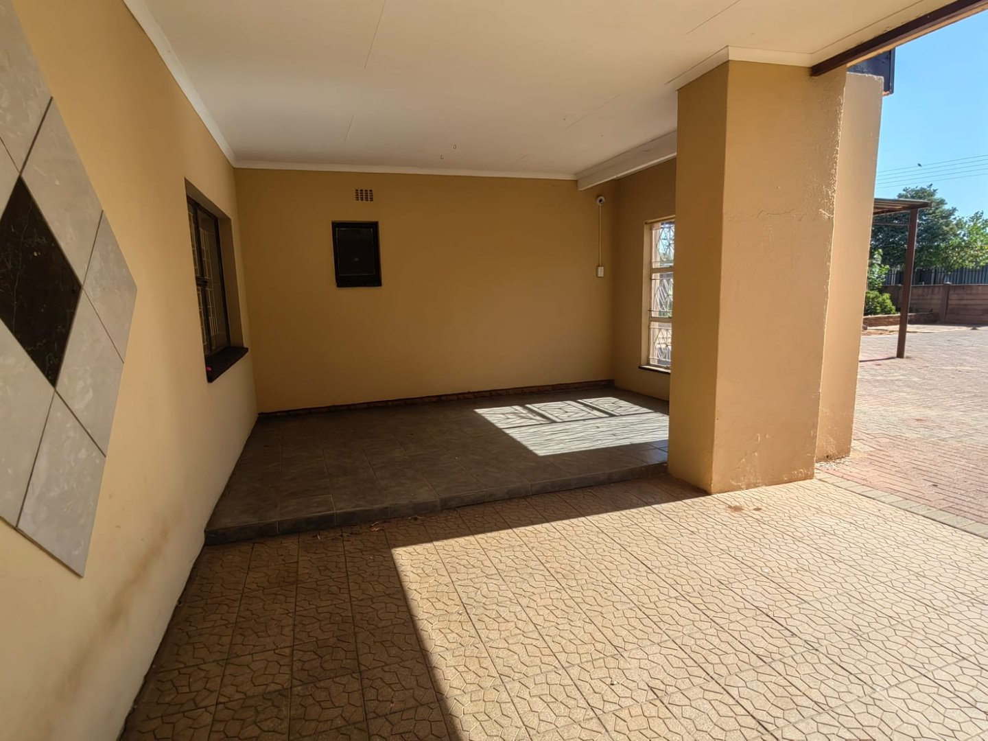 3 Bedroom Property for Sale in Rensburg Gauteng