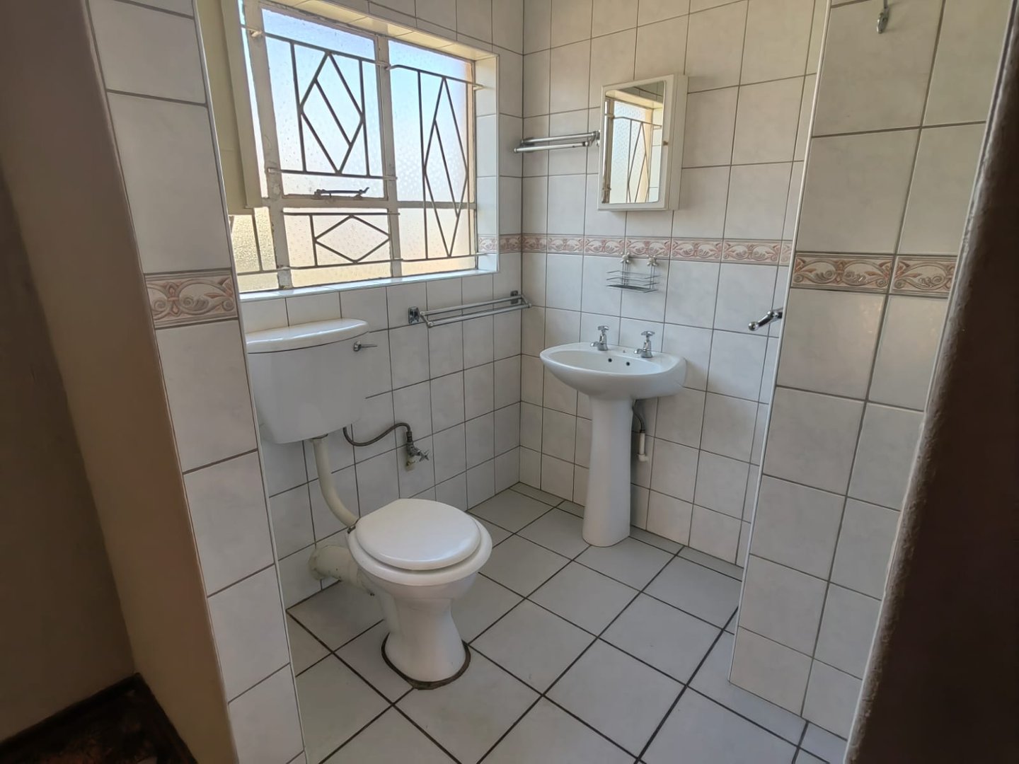 3 Bedroom Property for Sale in Rensburg Gauteng