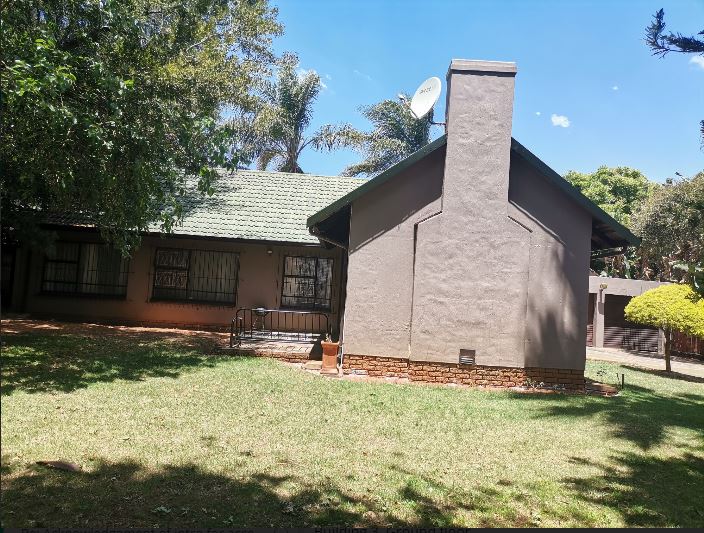 4 Bedroom Property for Sale in Birch Acres Gauteng