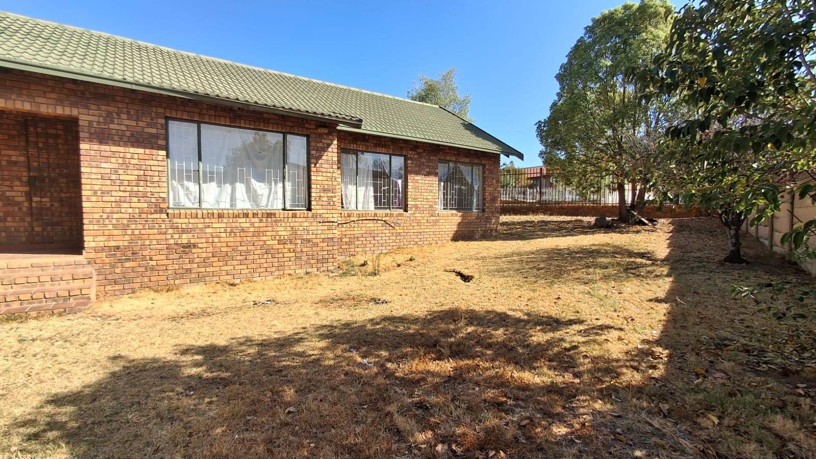 2 Bedroom Property for Sale in The Reeds Gauteng