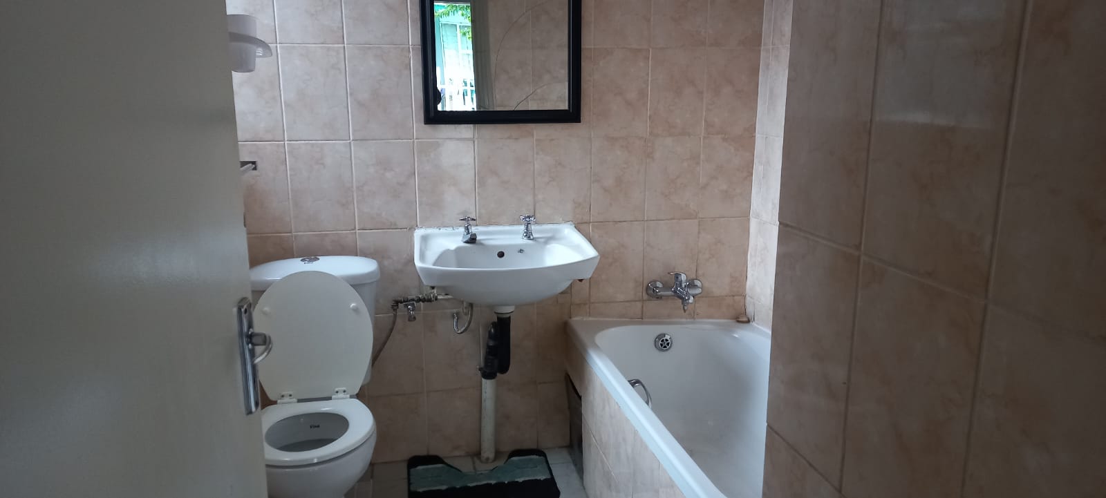 2 Bedroom Property for Sale in Ridgeway Gauteng