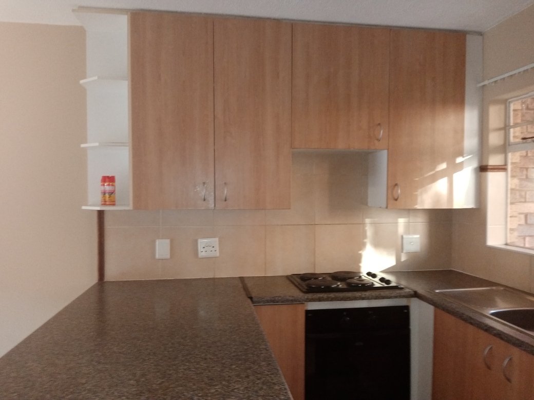 To Let 2 Bedroom Property for Rent in Wonderpark Estate Gauteng