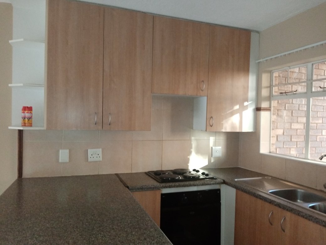 To Let 2 Bedroom Property for Rent in Wonderpark Estate Gauteng