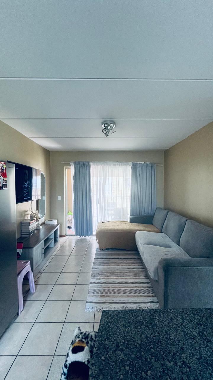 To Let 2 Bedroom Property for Rent in North Riding Gauteng