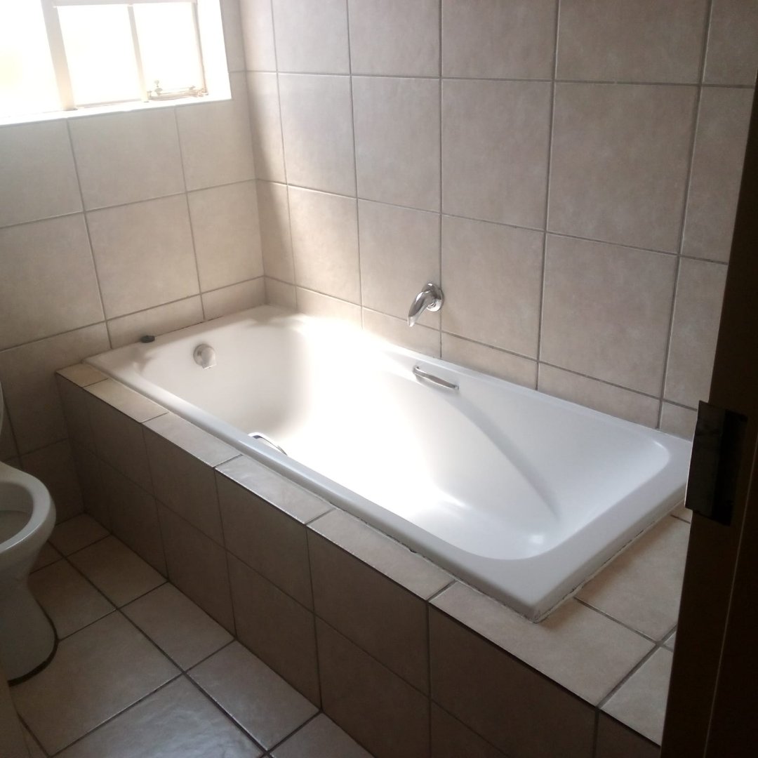 To Let 2 Bedroom Property for Rent in North Riding Gauteng