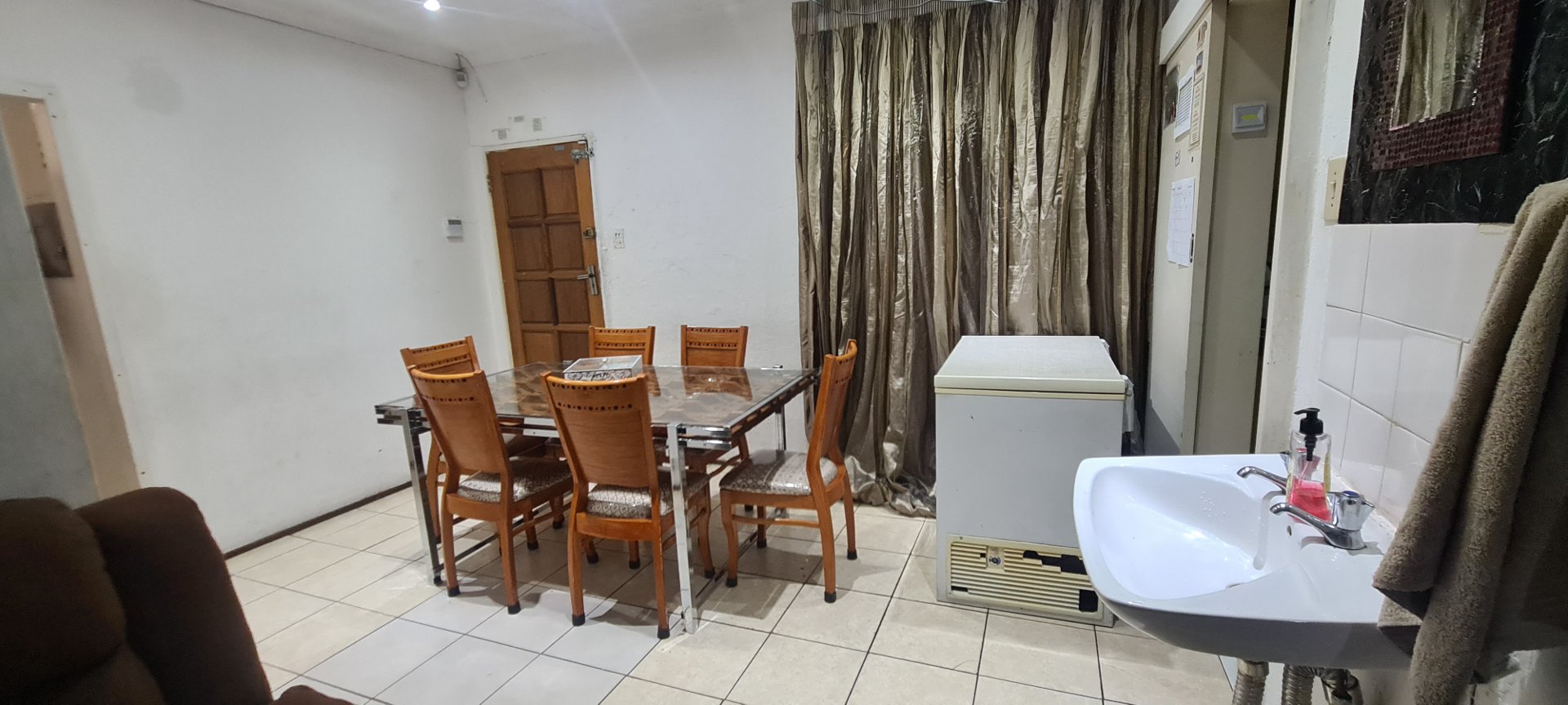 4 Bedroom Property for Sale in Laudium Gauteng