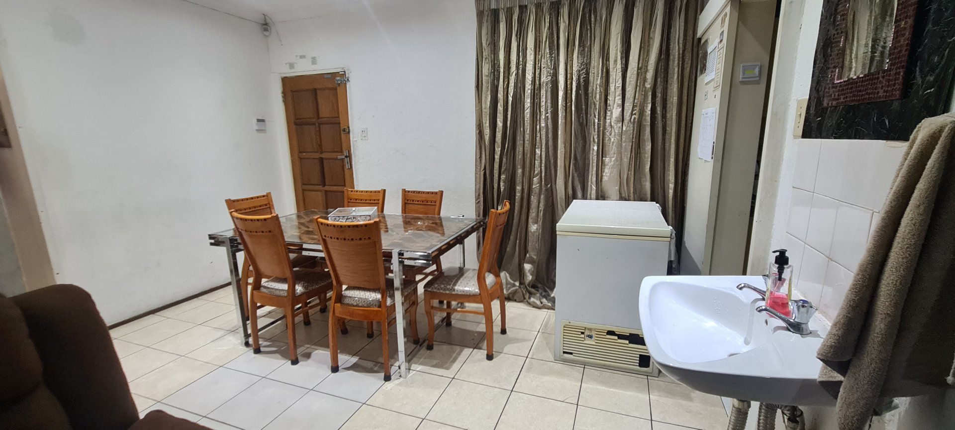 4 Bedroom Property for Sale in Laudium Gauteng