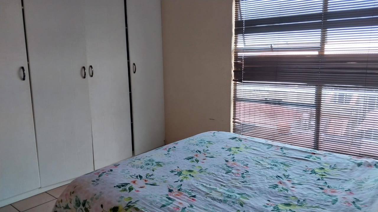 2 Bedroom Property for Sale in Risana Gauteng