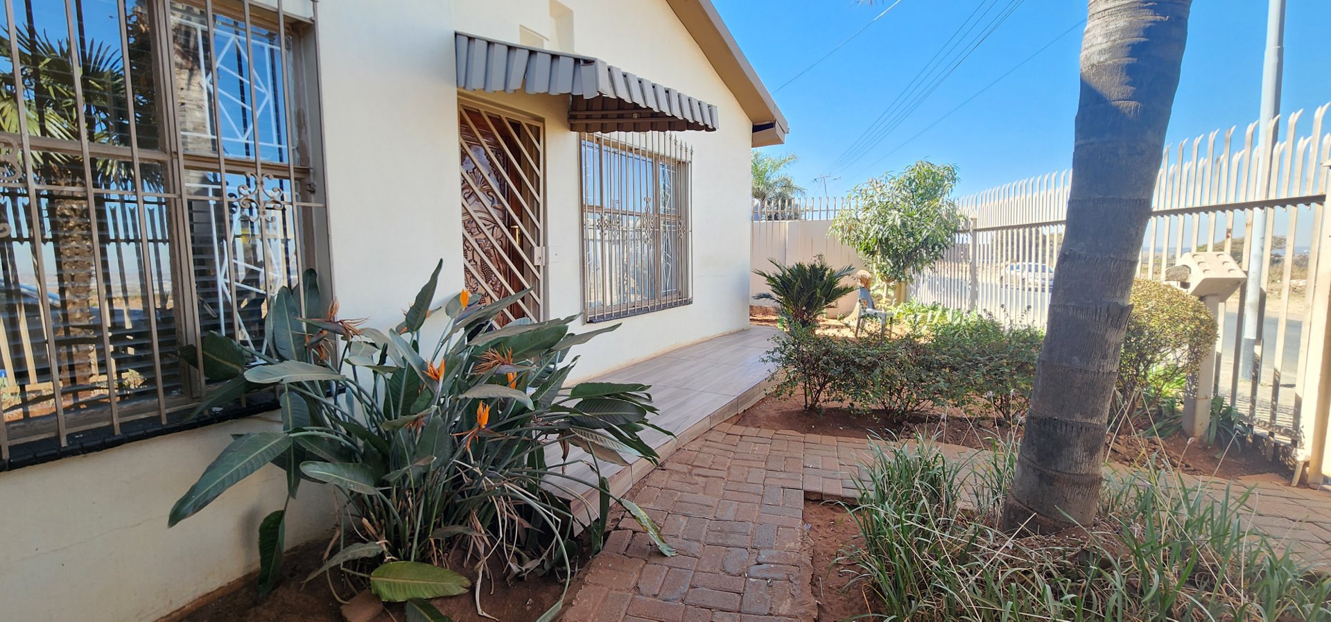 4 Bedroom Property for Sale in Laudium Gauteng