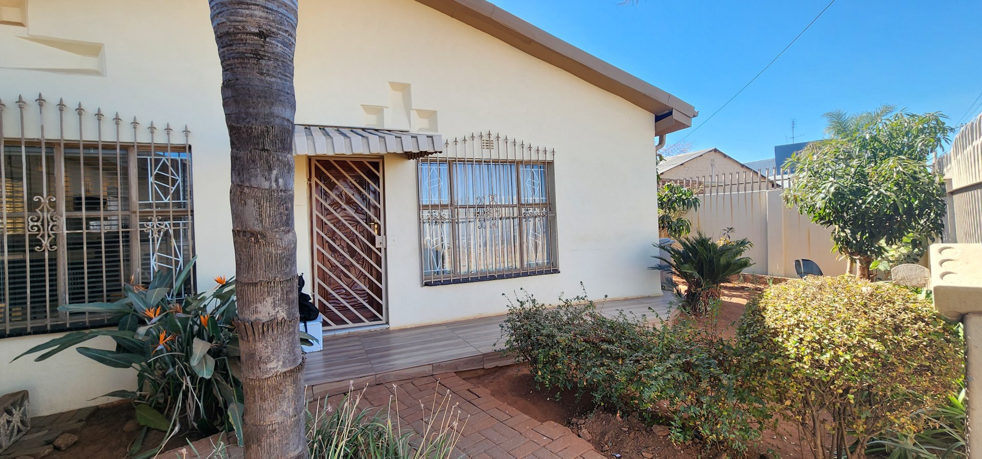 4 Bedroom Property for Sale in Laudium Gauteng