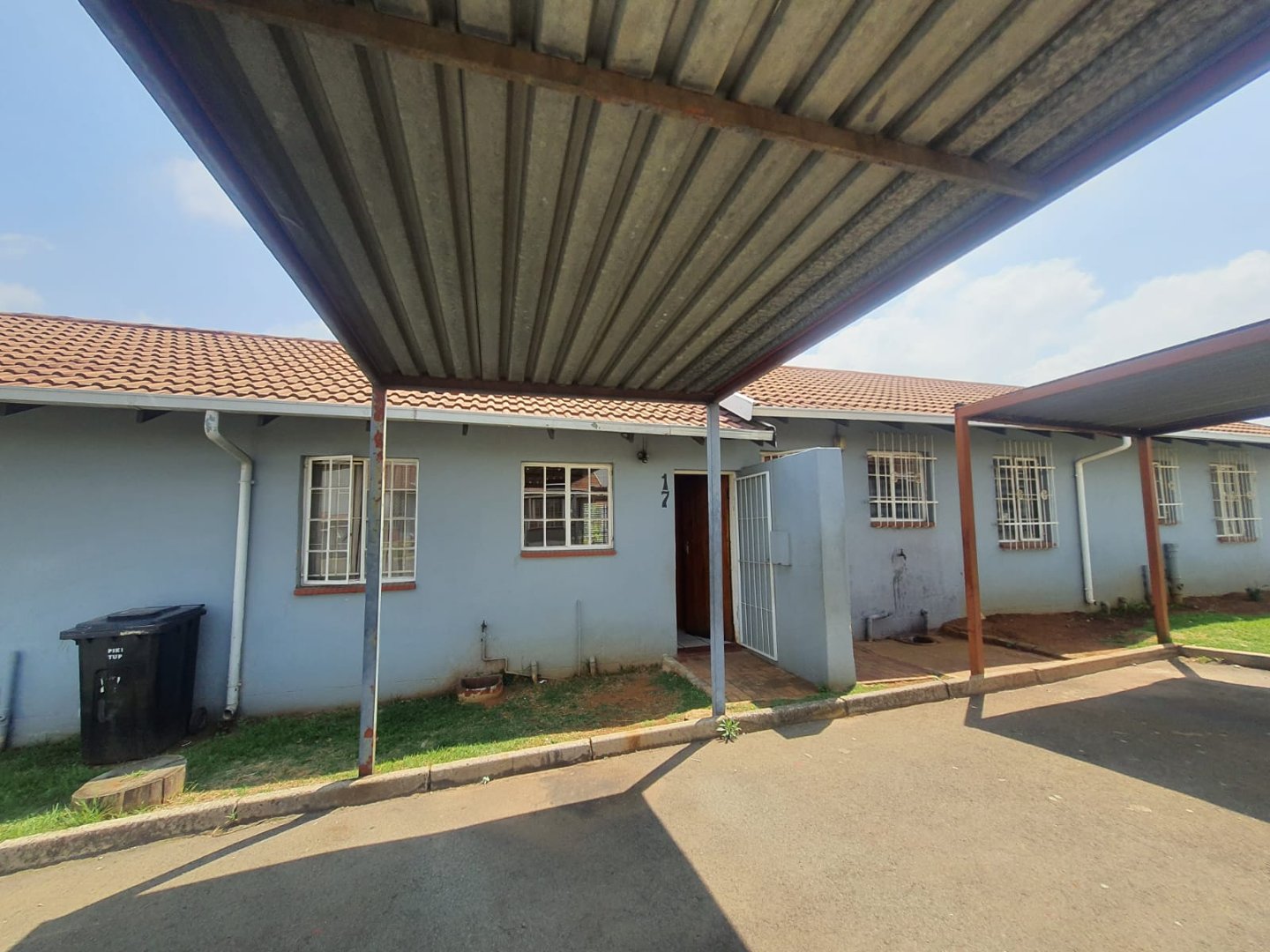 3 Bedroom Property for Sale in Roodepoort West Gauteng