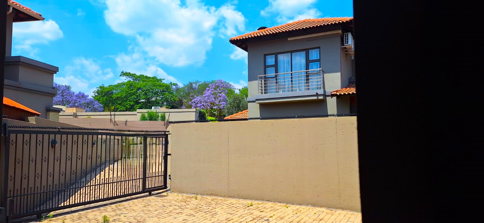 To Let 3 Bedroom Property for Rent in Bryanston Gauteng