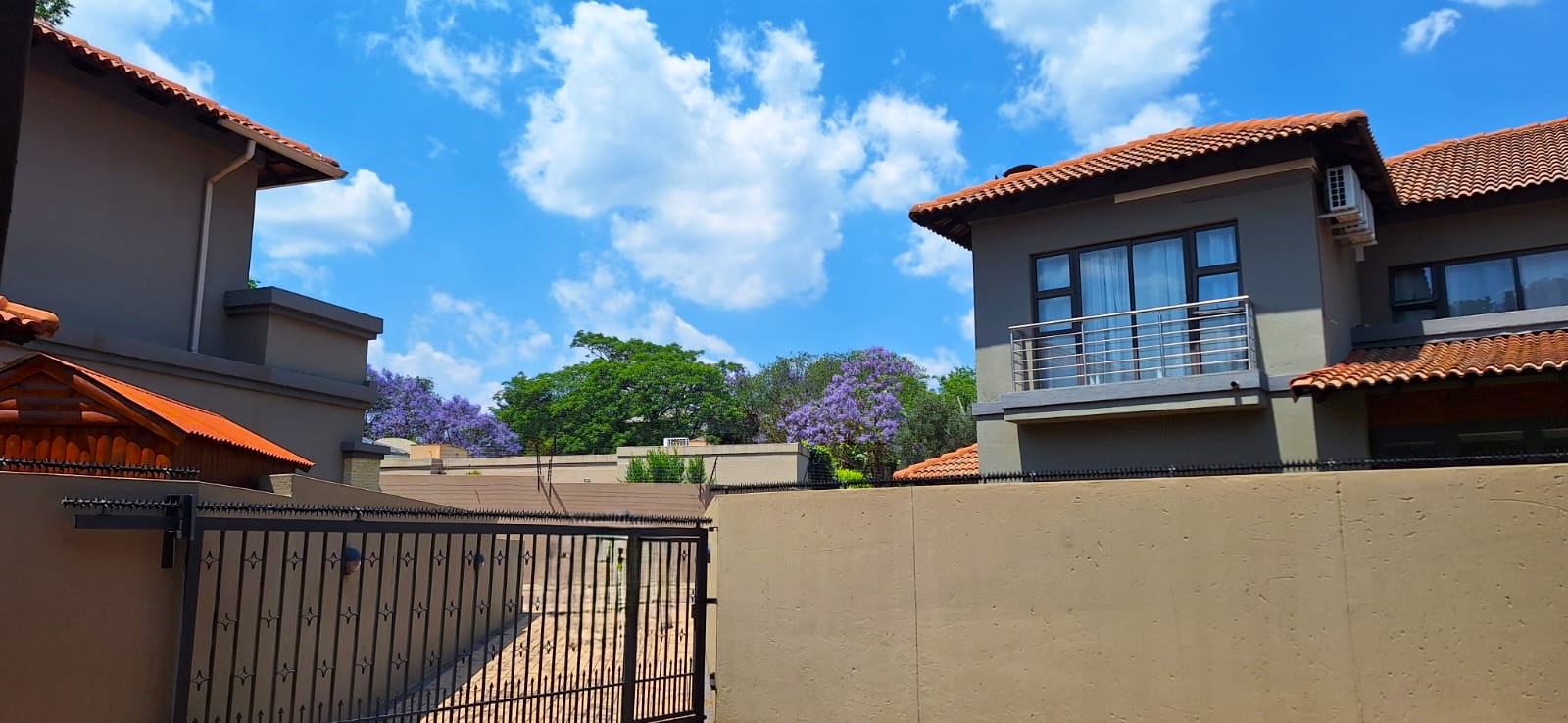 To Let 3 Bedroom Property for Rent in Bryanston Gauteng