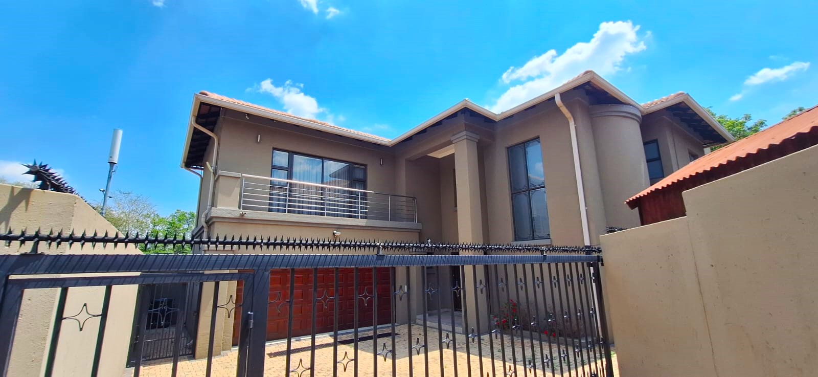 To Let 3 Bedroom Property for Rent in Bryanston Gauteng