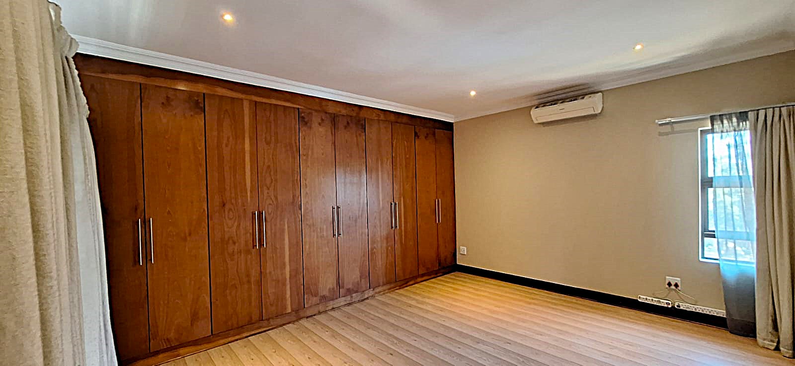 To Let 3 Bedroom Property for Rent in Bryanston Gauteng