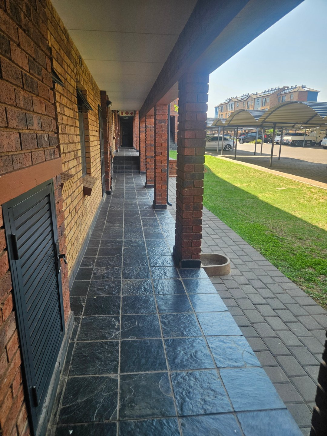 2 Bedroom Property for Sale in Montana Tuine Gauteng