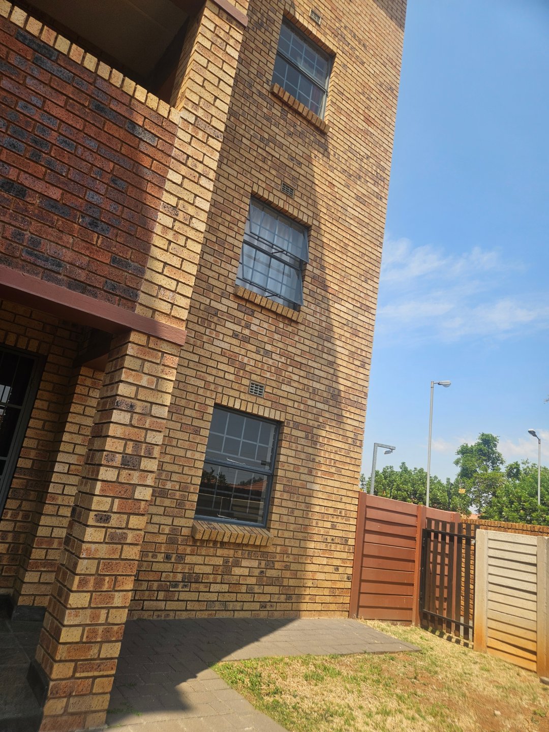 2 Bedroom Property for Sale in Montana Tuine Gauteng