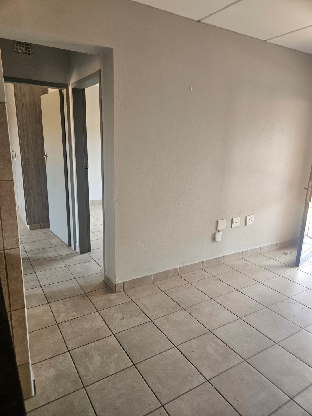 2 Bedroom Property for Sale in Montana Tuine Gauteng