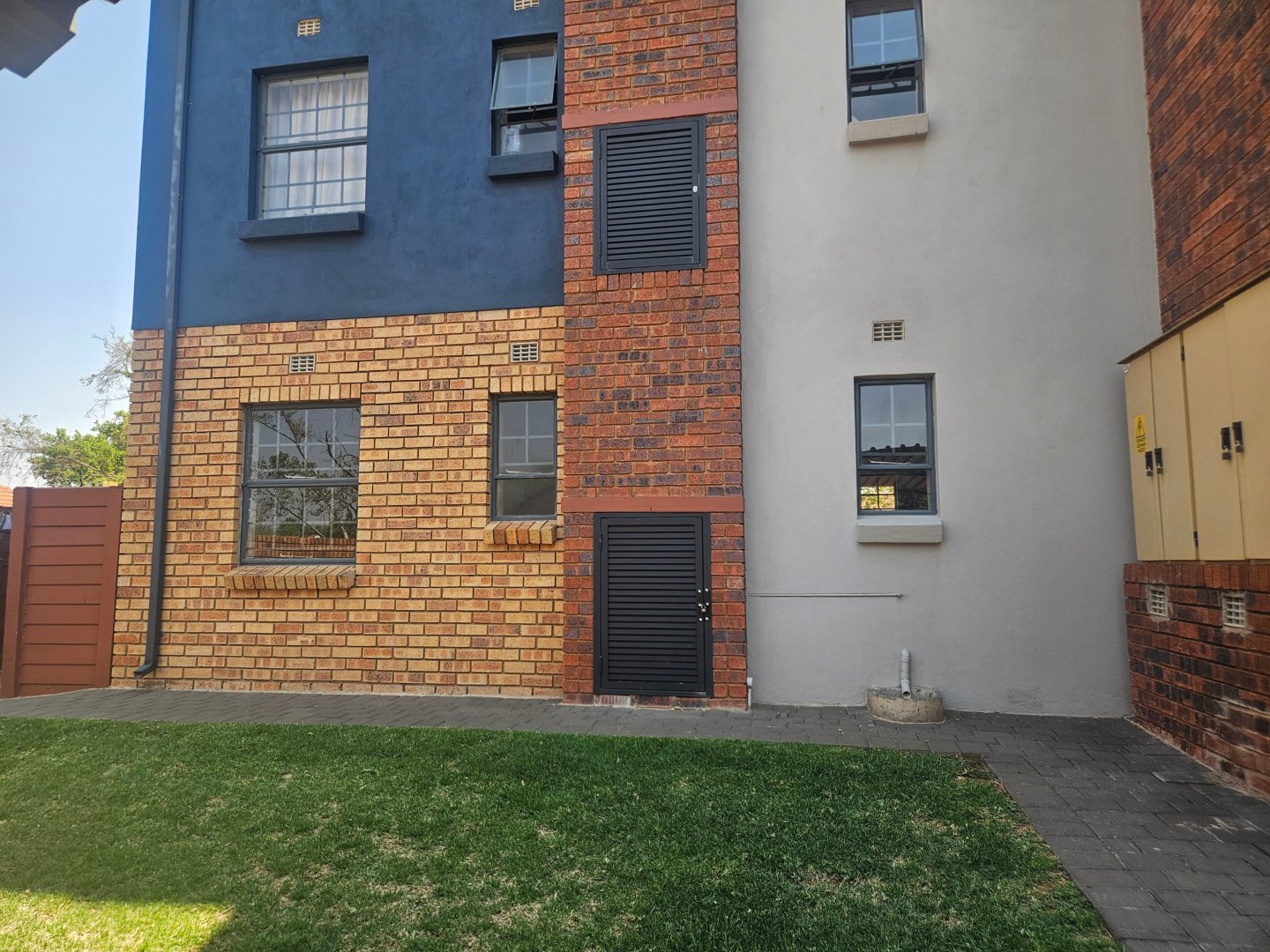 2 Bedroom Property for Sale in Montana Tuine Gauteng