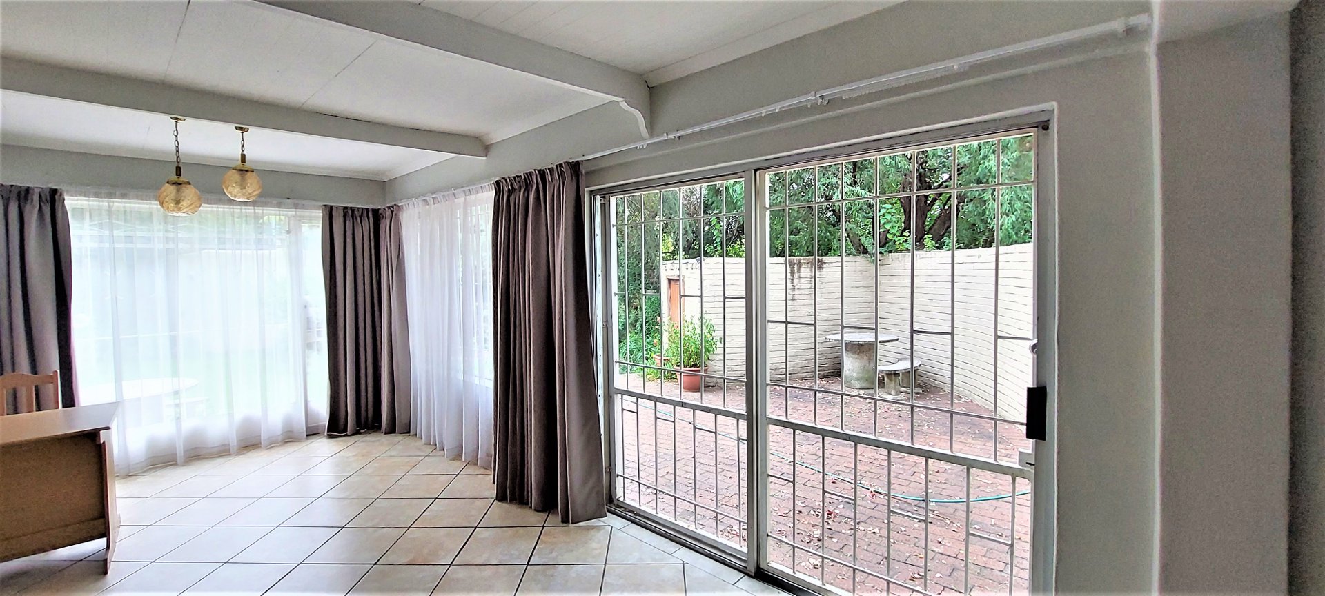 5 Bedroom Property for Sale in Atholhurst Gauteng