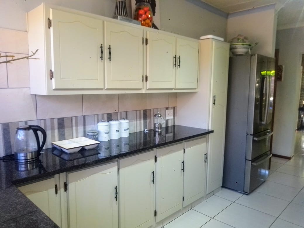 To Let 3 Bedroom Property for Rent in Wingate Park Gauteng