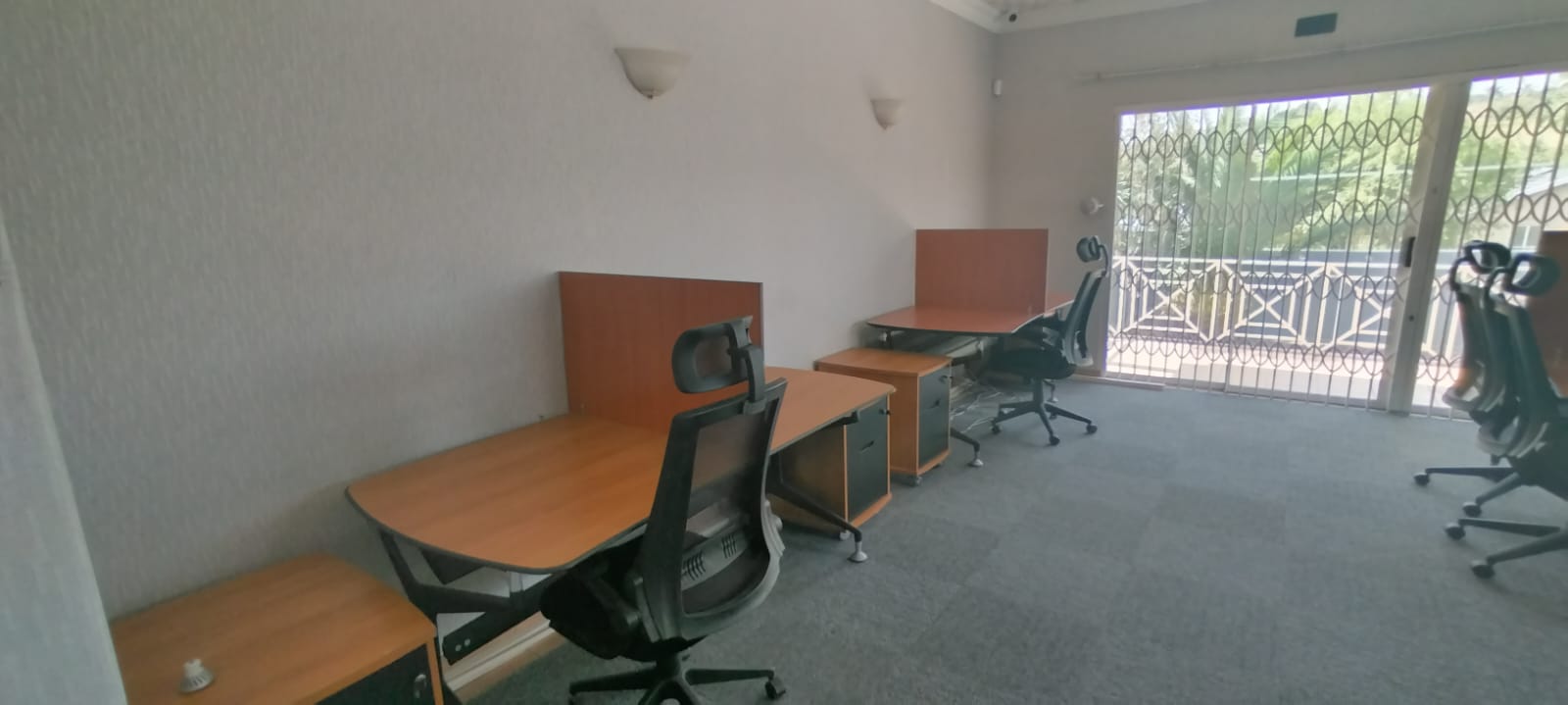 To Let commercial Property for Rent in Mondeor Gauteng